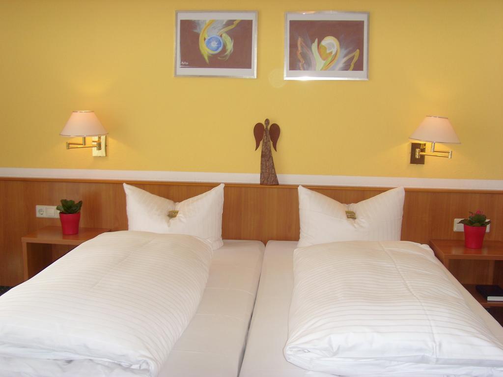 Hotel & Restaurant Engel Herbertingen Pokoj fotografie